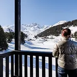 Lake Hotel Courchevel 1850